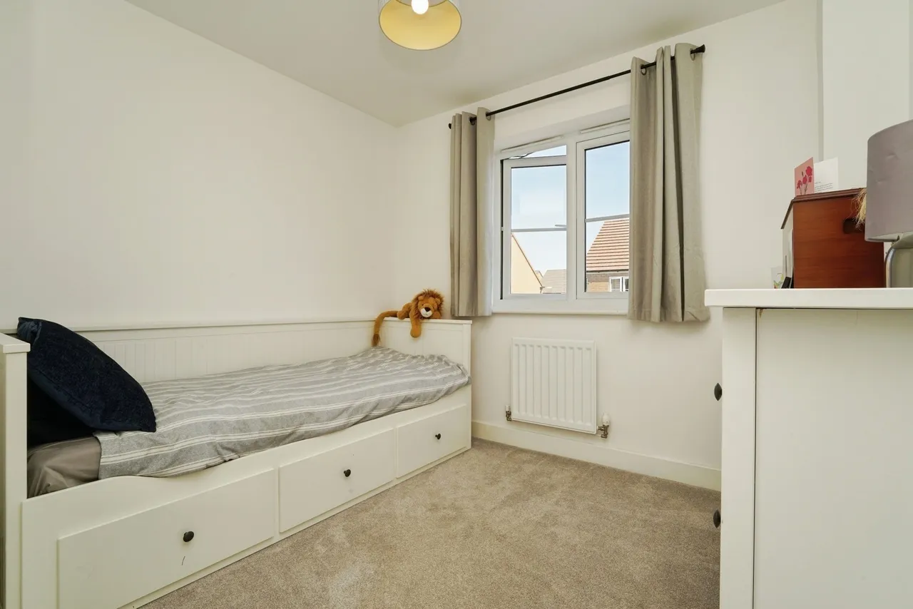 Rudge Close, Hardwicke, Gloucester, Gloucestershire, GL2, photo 7