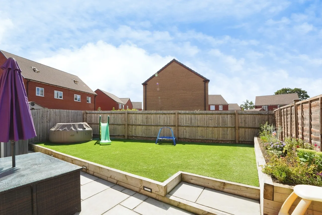 Rudge Close, Hardwicke, Gloucester, Gloucestershire, GL2, photo 15