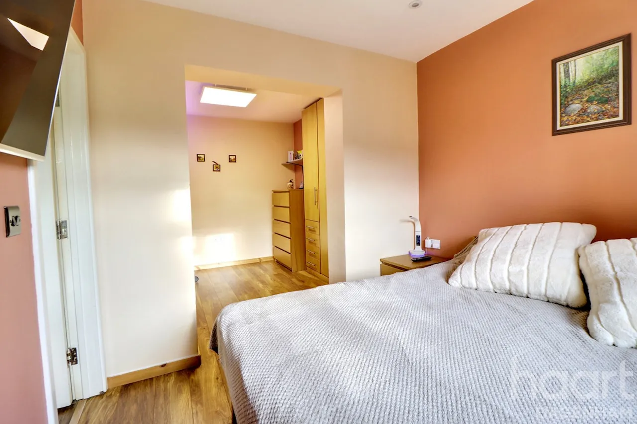 St Georges Road, Dagenham, RM9, photo 14
