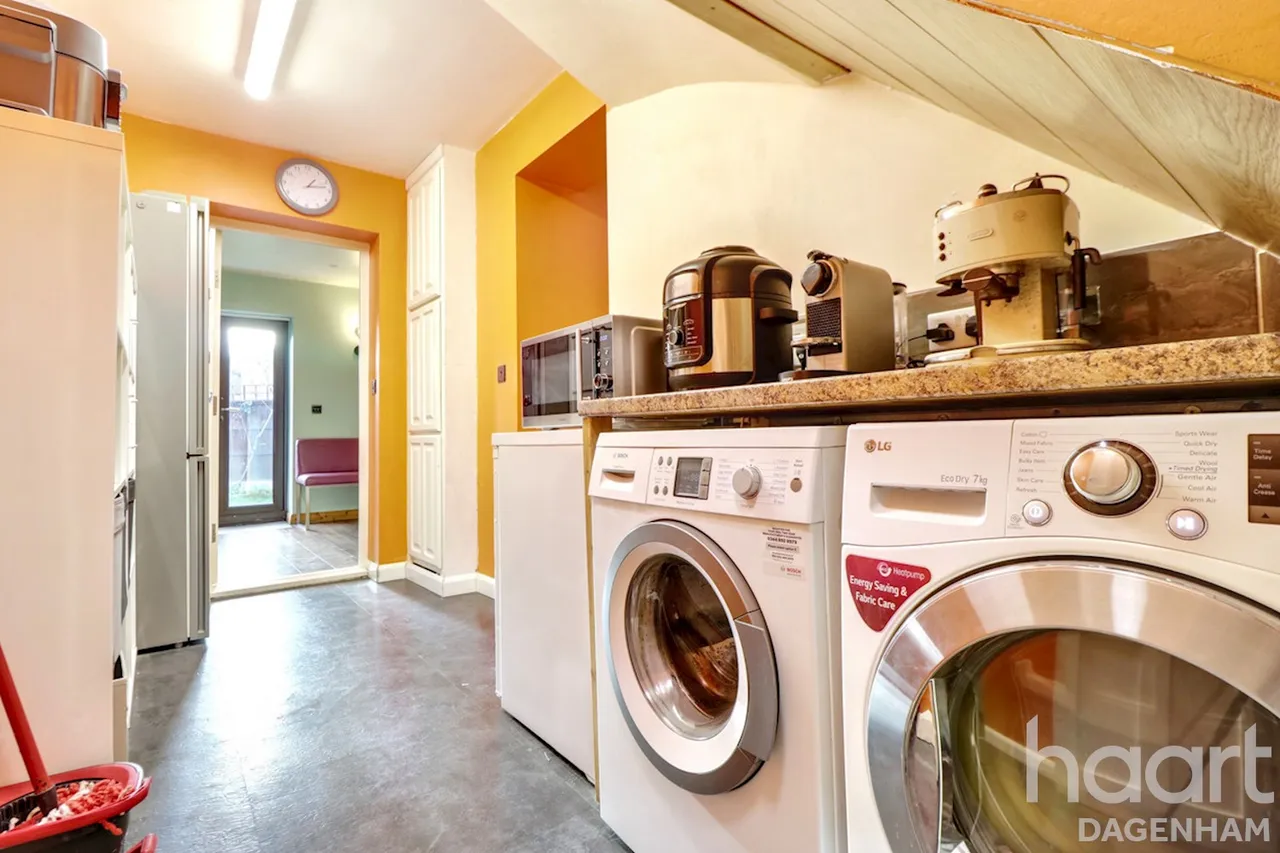 St Georges Road, Dagenham, RM9, photo 7