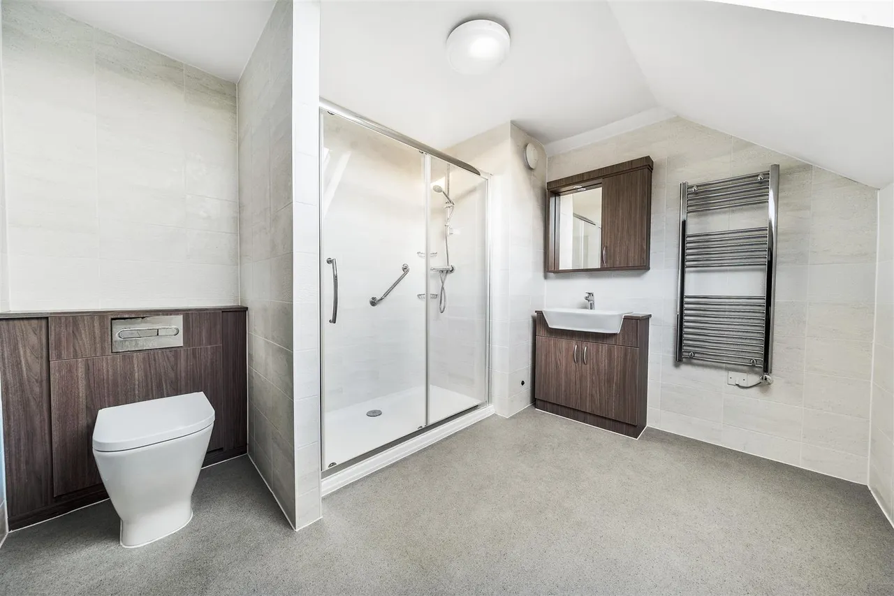 Canterbury Road, Sittingbourne, ME10, photo 9
