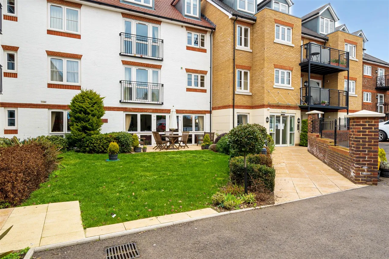 Canterbury Road, Sittingbourne, ME10, photo 14