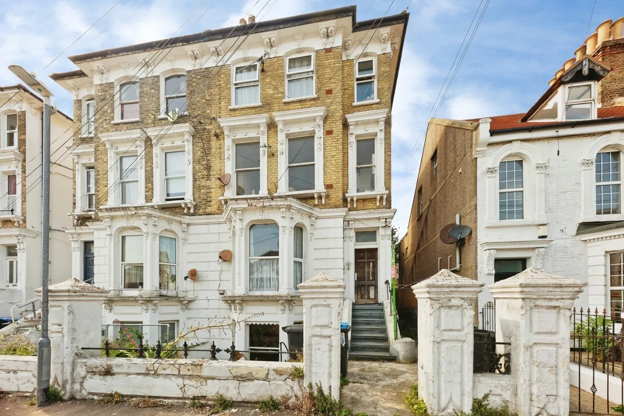 1 bed flat for sale, Carlton Avenue, Ramsgate, CT11