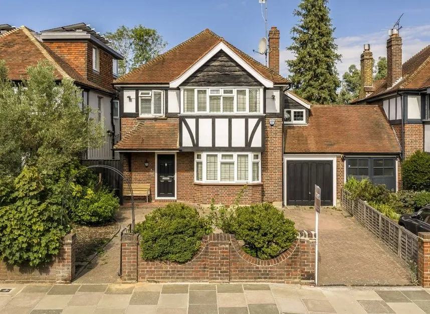 5 bed house for sale — Petersham Road, Ham, TW10