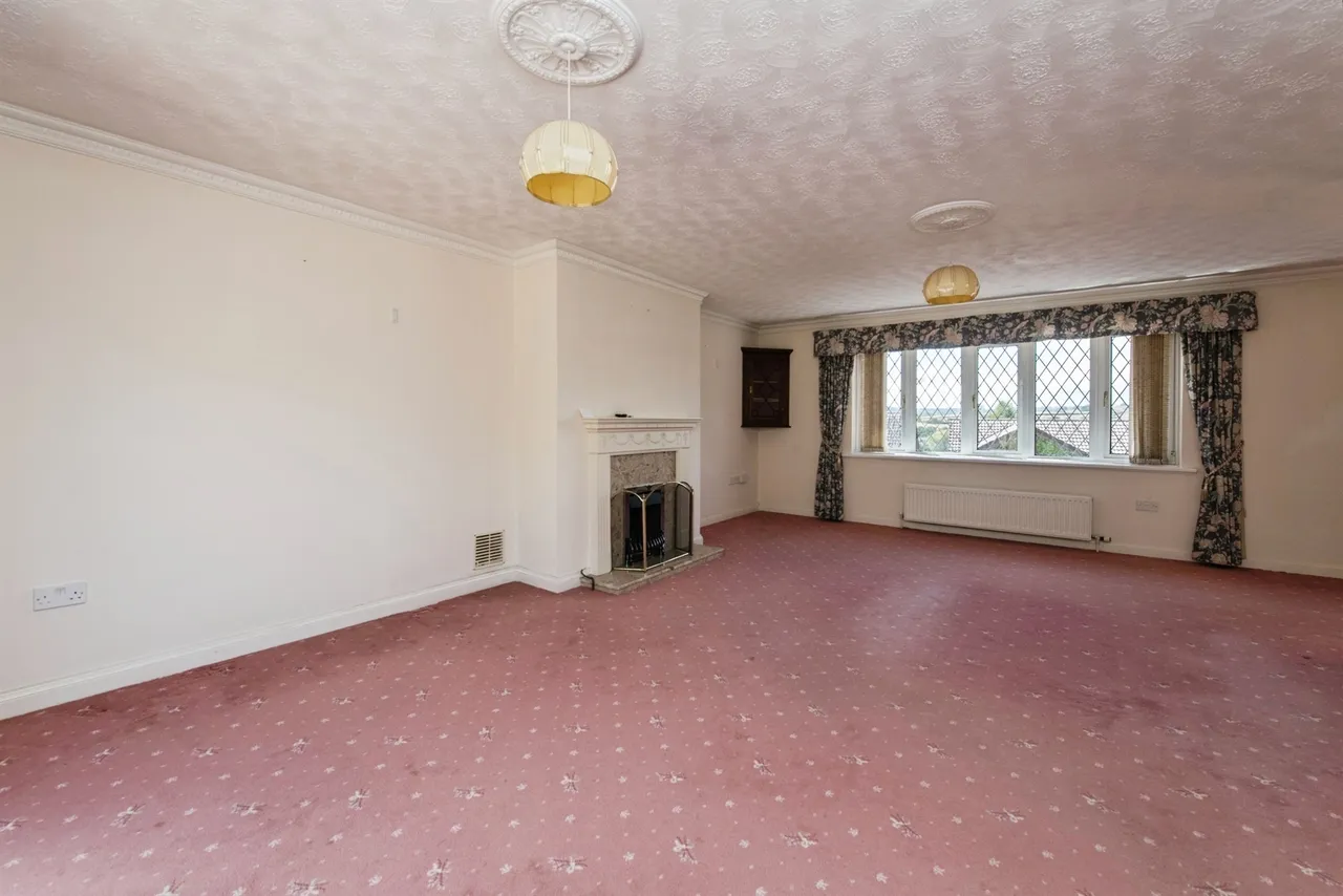 Latches Walk, Axminster, EX13, photo 5