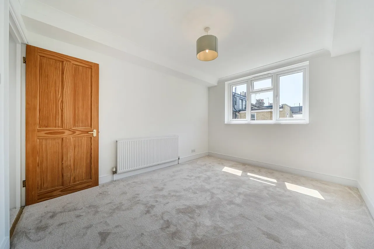 Calvert Road, SE10, photo 3