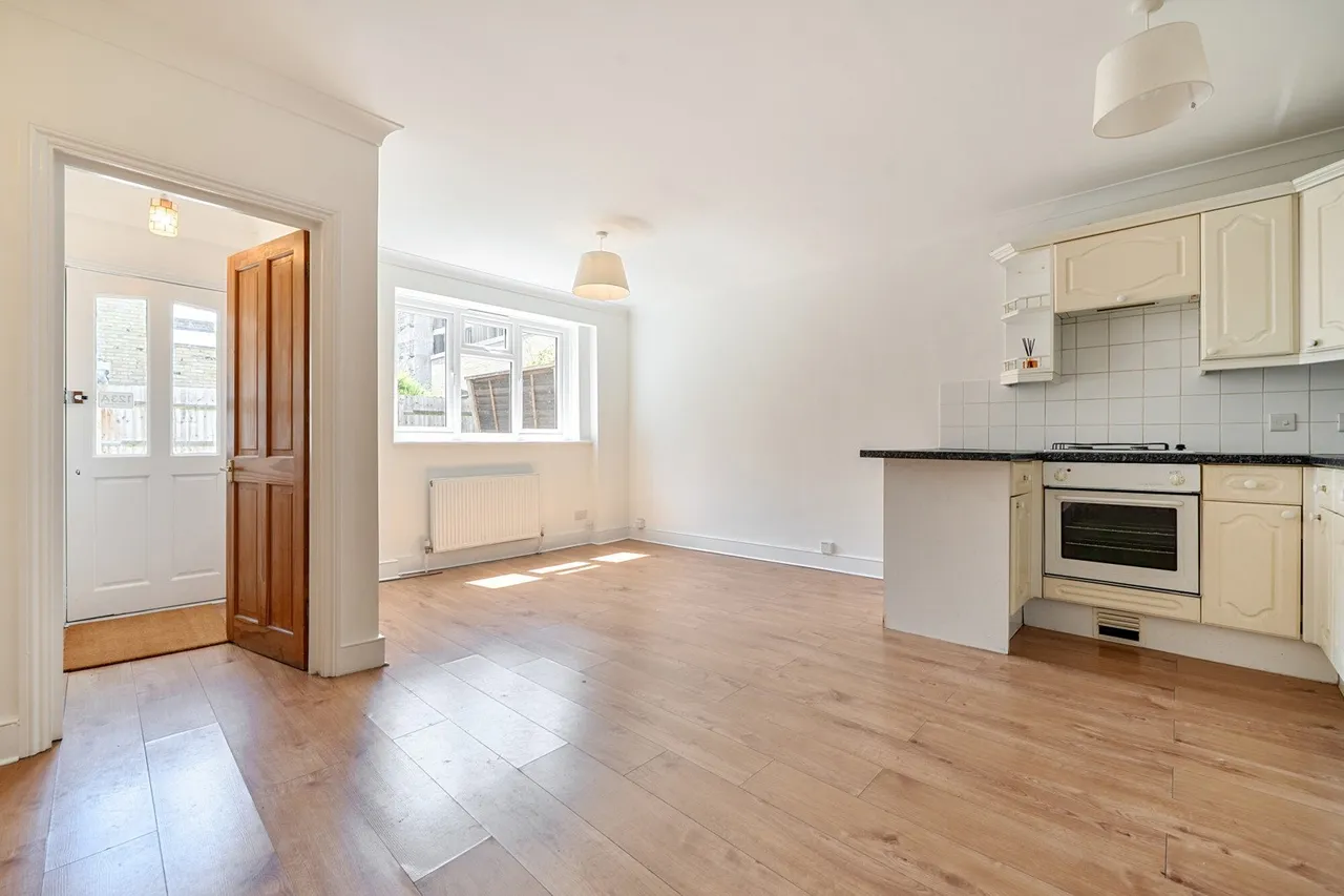 Calvert Road, SE10, photo 9