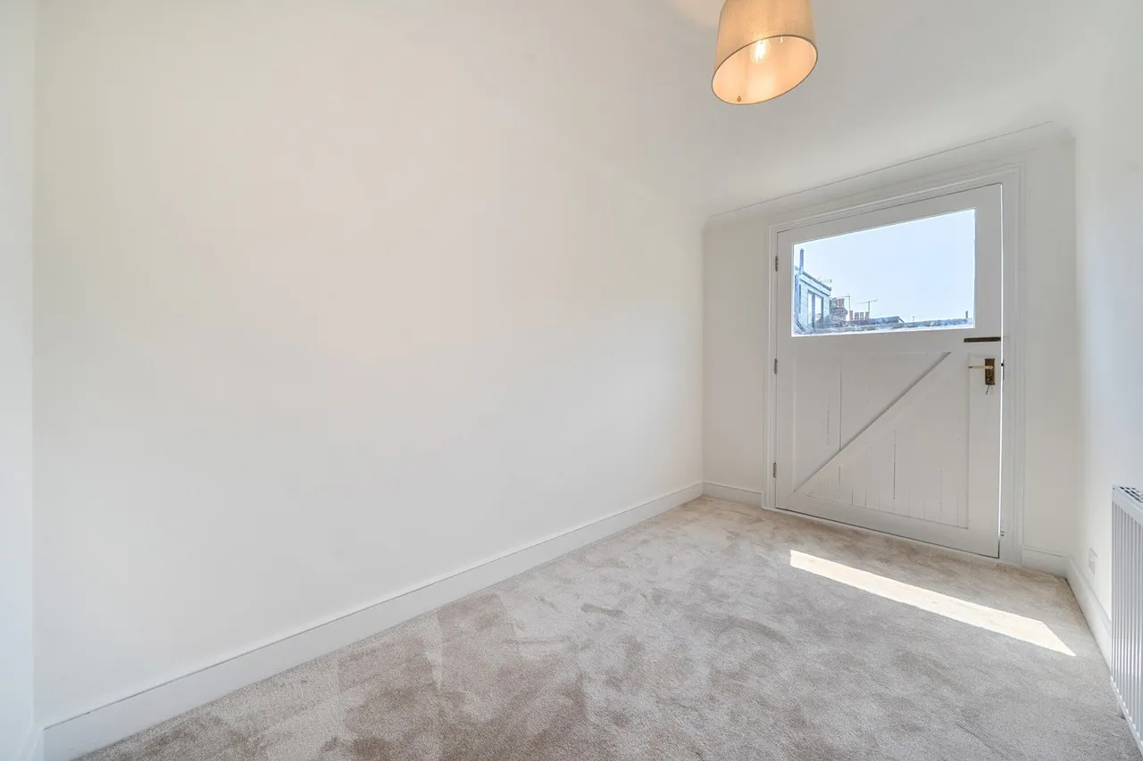Calvert Road, SE10, photo 15