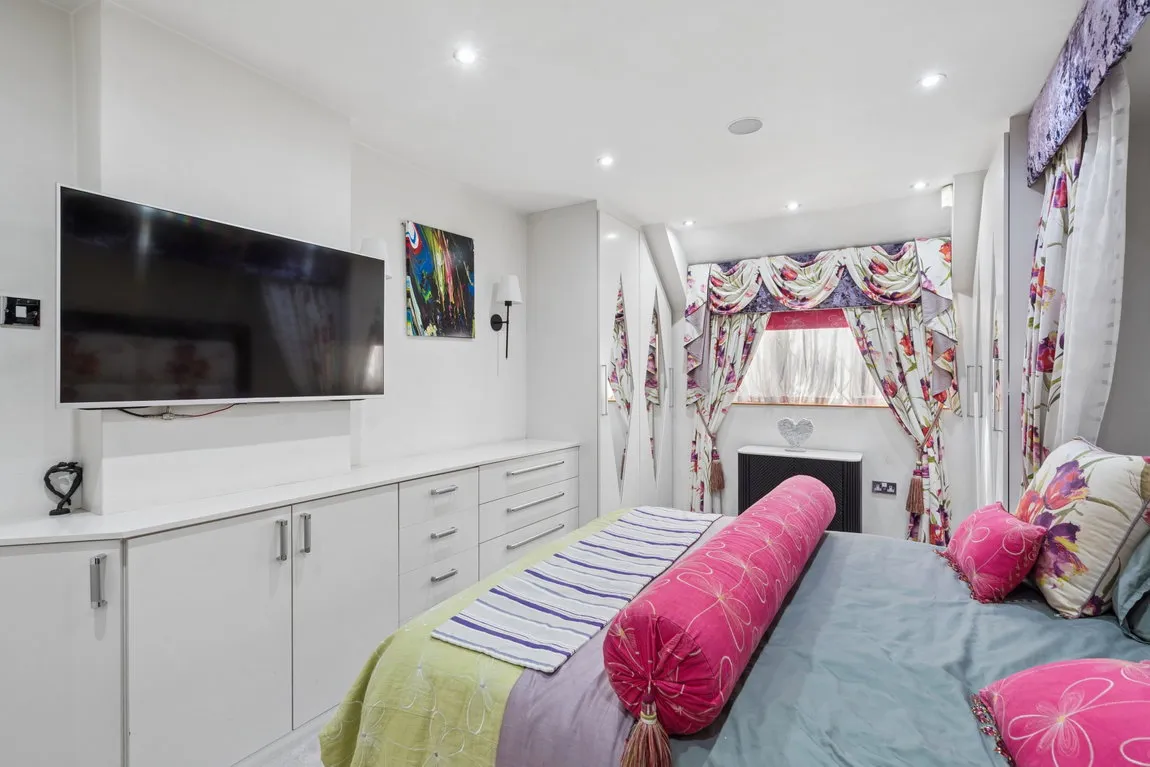 Potter Street, Hill, HA5, photo 14