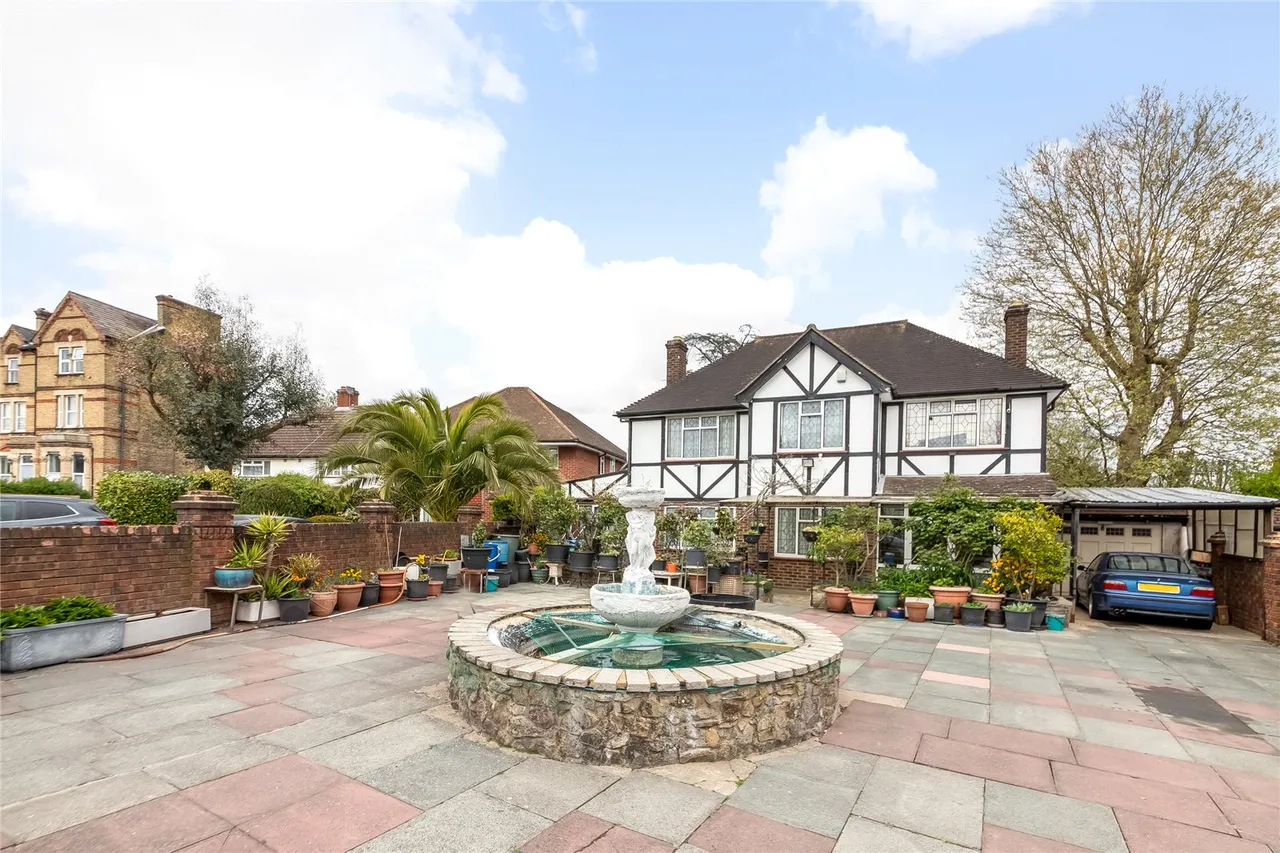 Lancaster Road, London, SE25, photo 15
