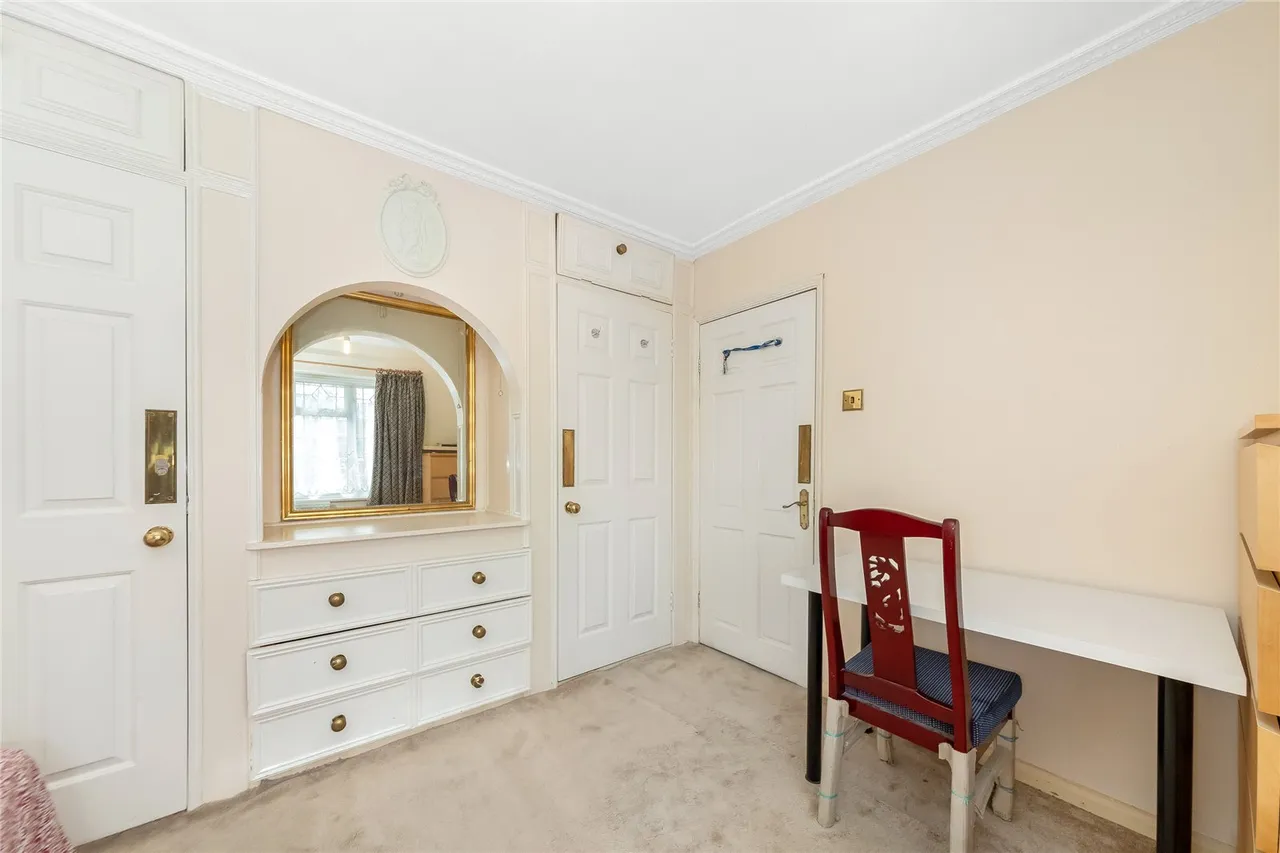 Lancaster Road, London, SE25, photo 9