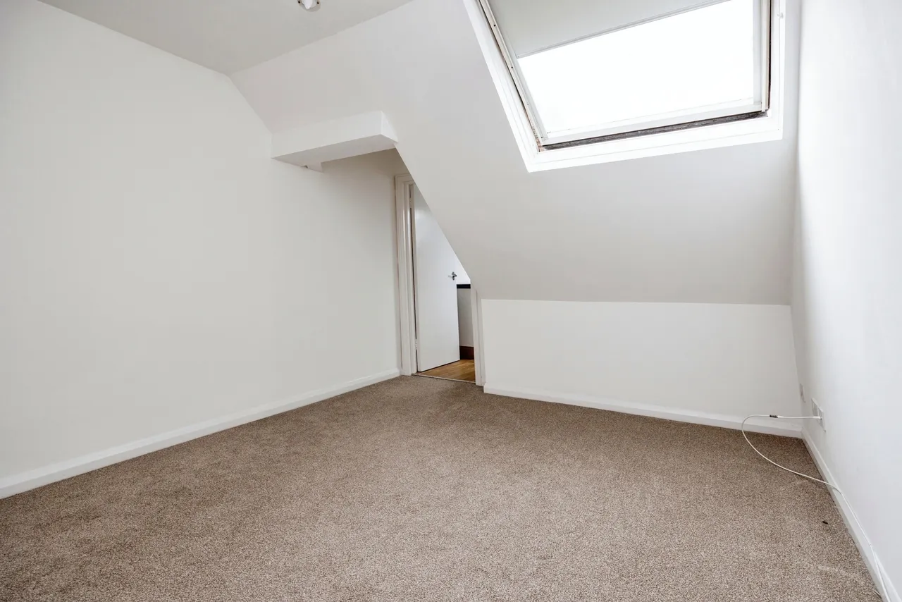 York Road, Guildford, GU1, photo 4