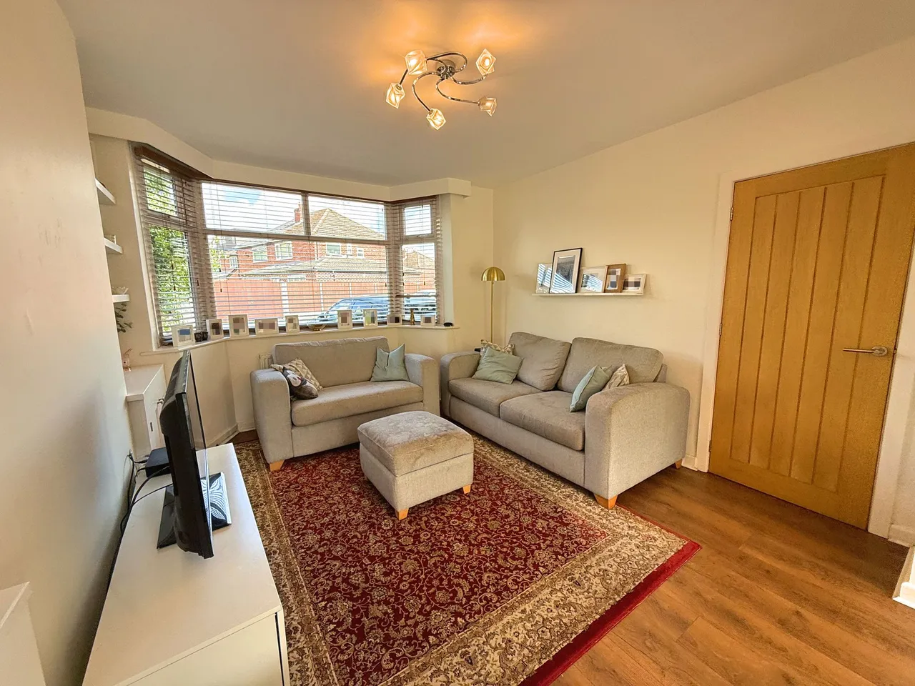 Rothesay Crescent, Sale, photo 3