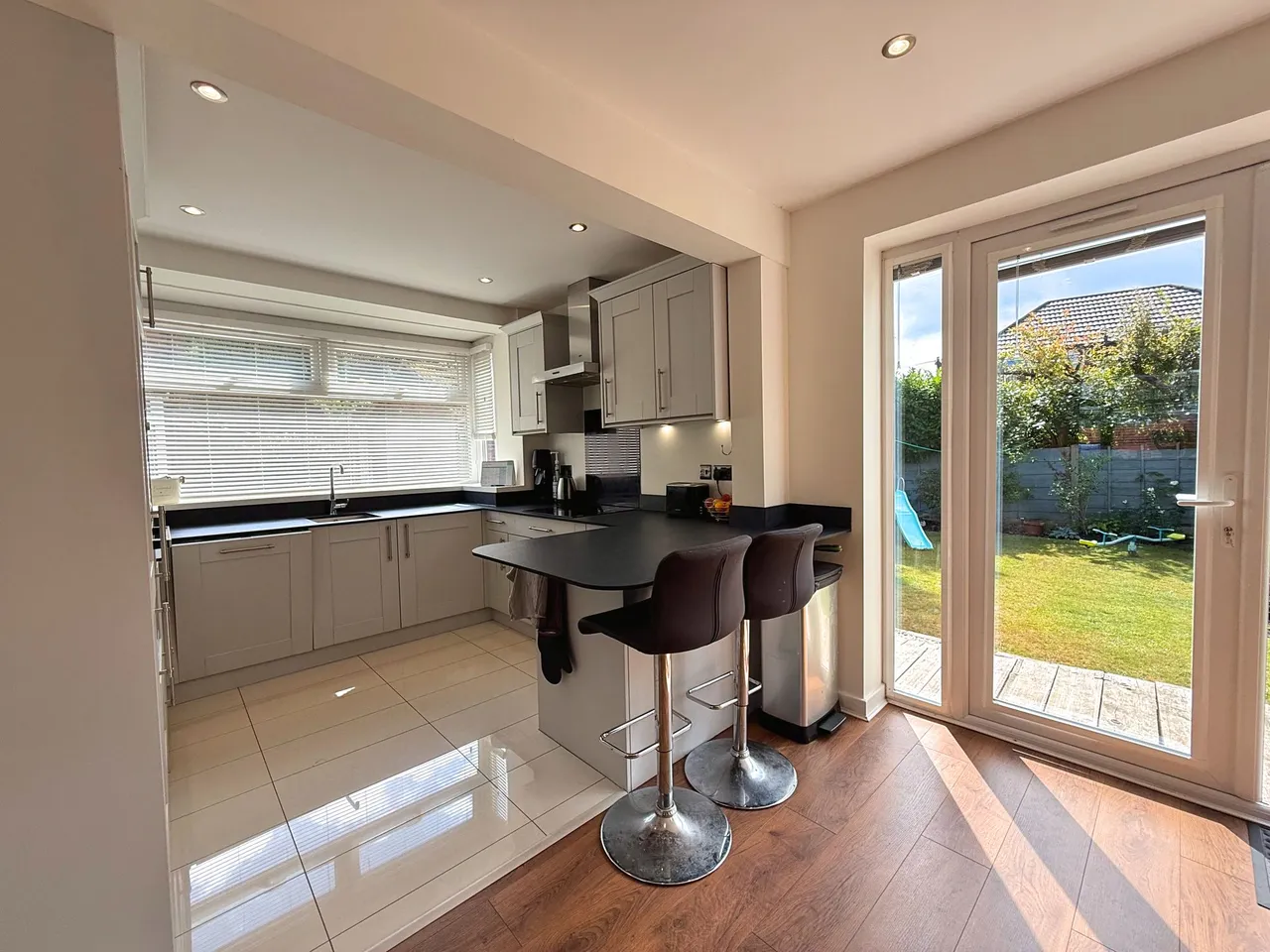 Rothesay Crescent, Sale, photo 10