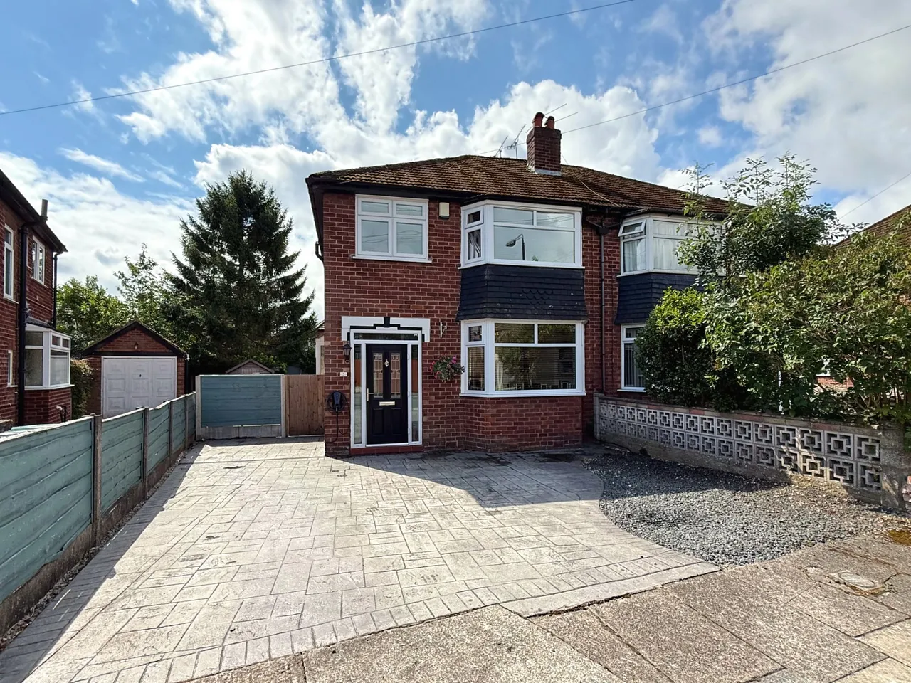 3 bed house for sale, Rothesay Crescent, Sale
