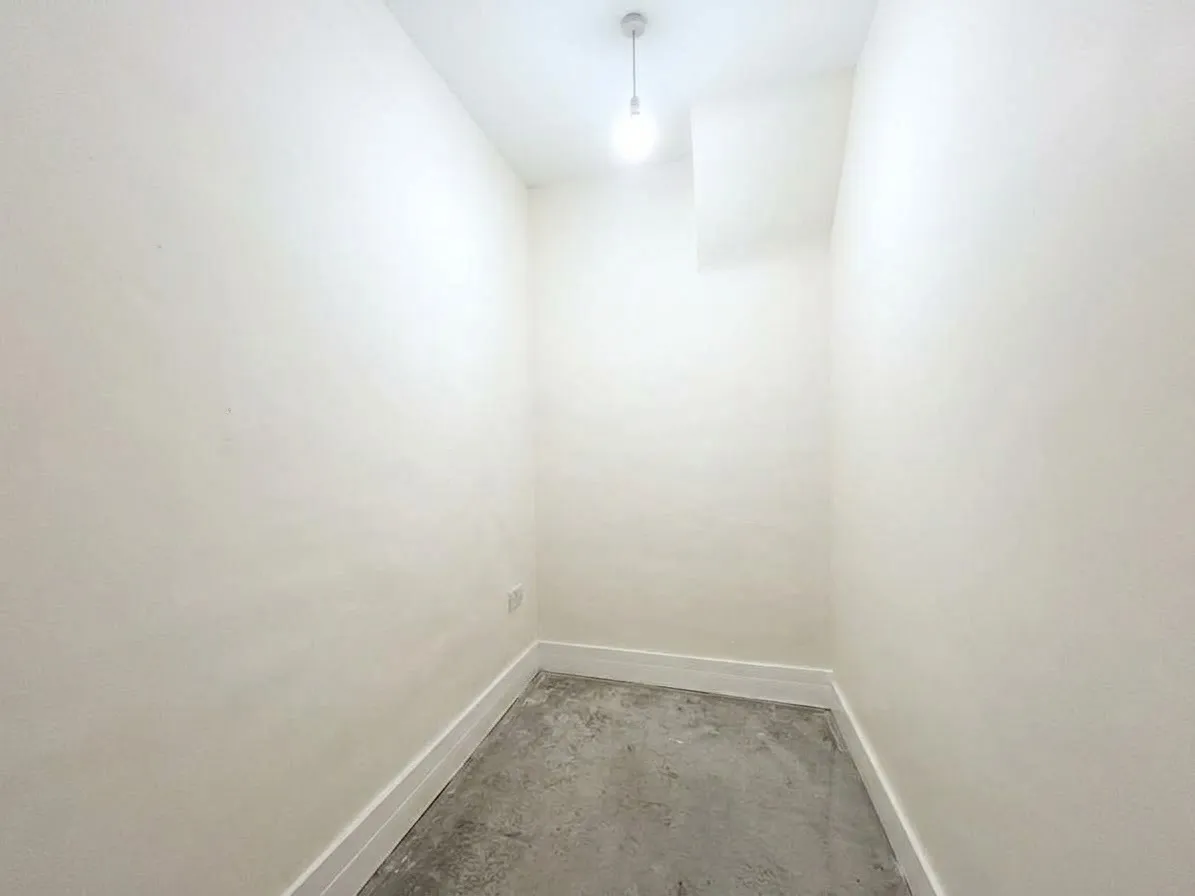 Cheddington Road, N18, photo 8