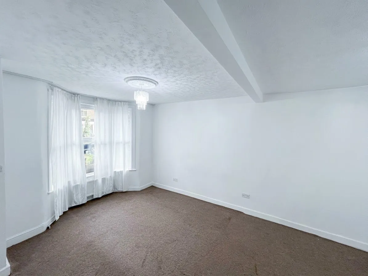 Cheddington Road, N18, photo 4