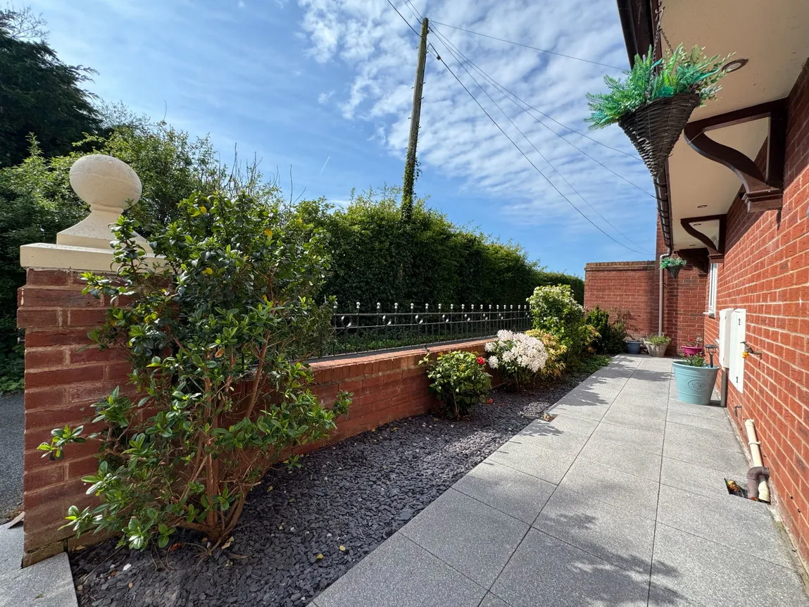 Gwellyn Avenue, Kinmel Bay, Rhyl, Denbighshire, LL18 5HR, photo 31