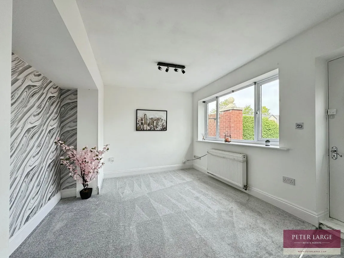 Gwellyn Avenue, Kinmel Bay, Rhyl, Denbighshire, LL18 5HR, photo 17