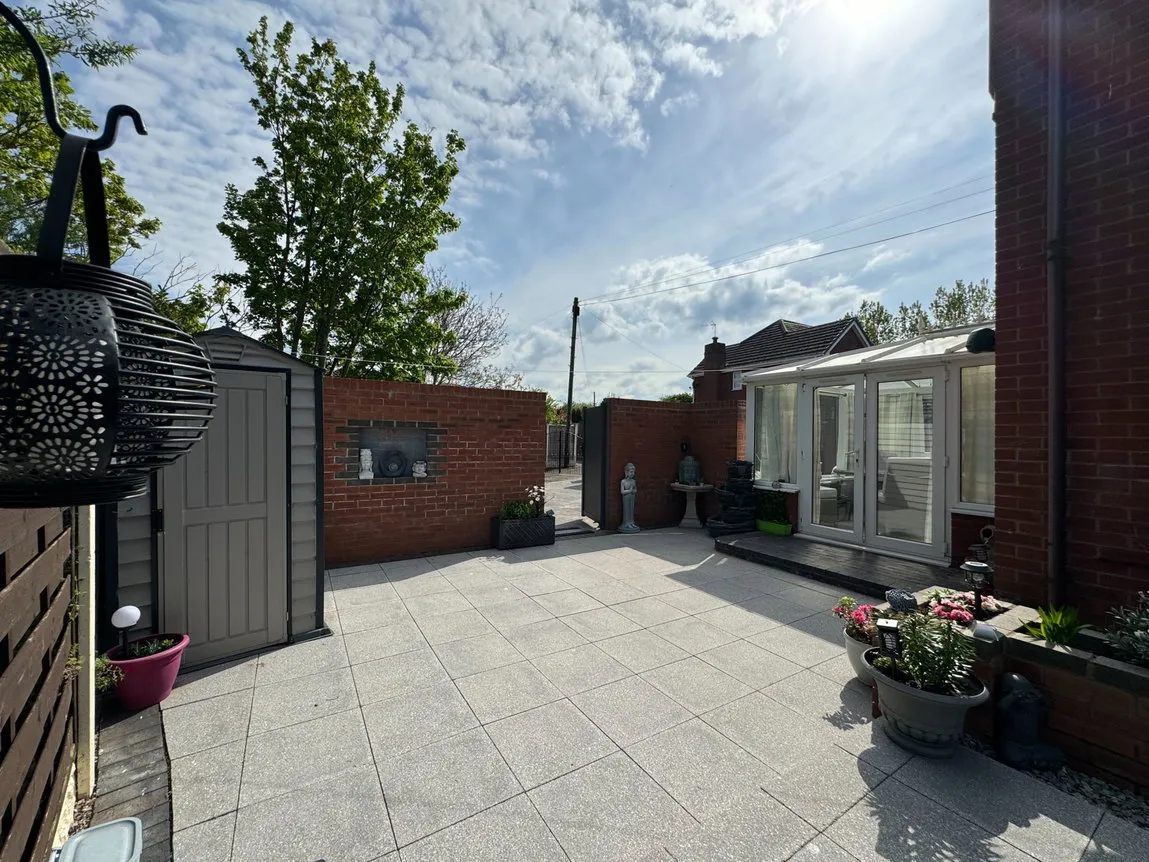 Gwellyn Avenue, Kinmel Bay, Rhyl, Denbighshire, LL18 5HR, photo 25