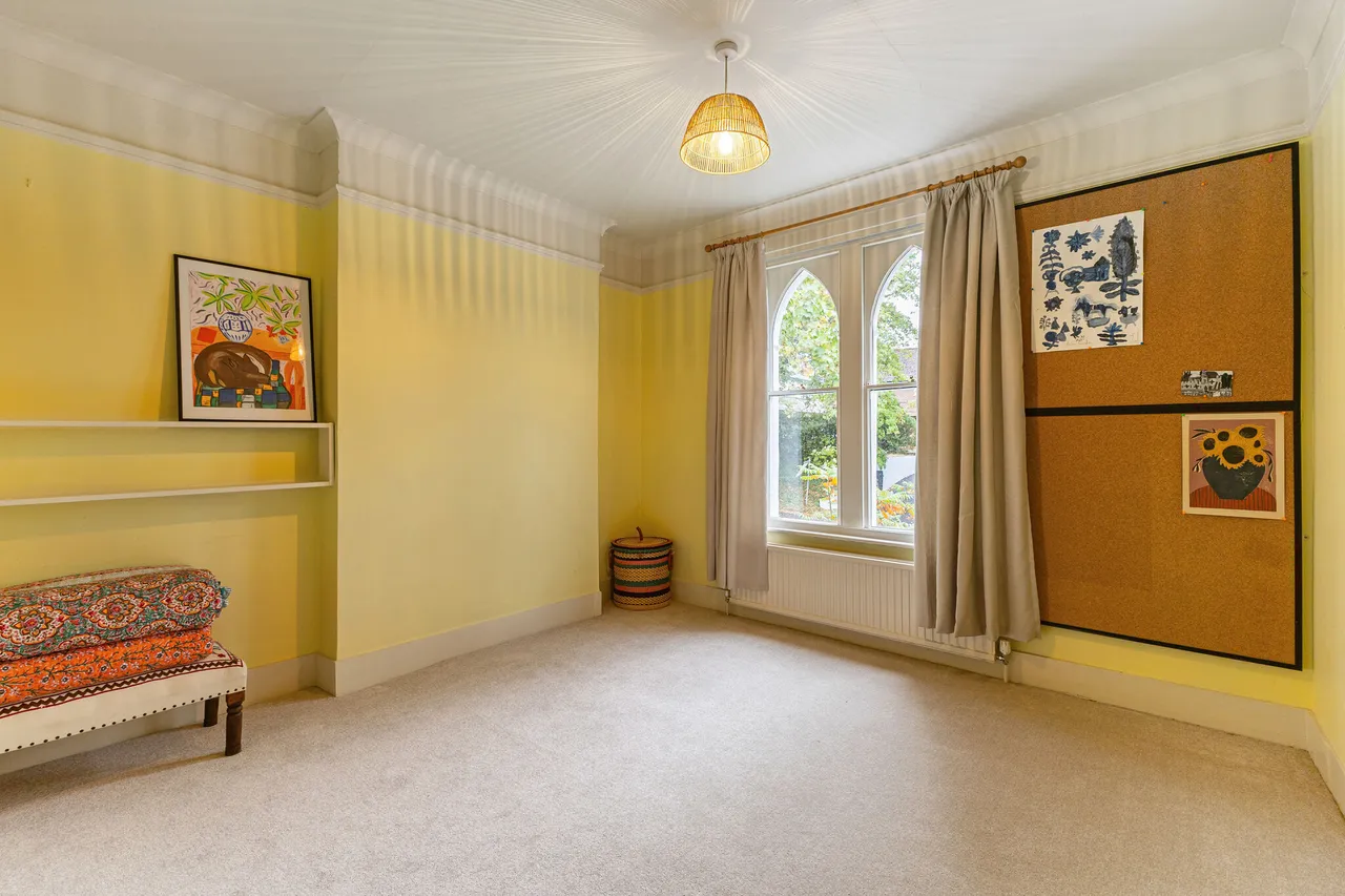 Newtown Road, Newbury, RG14, photo 8