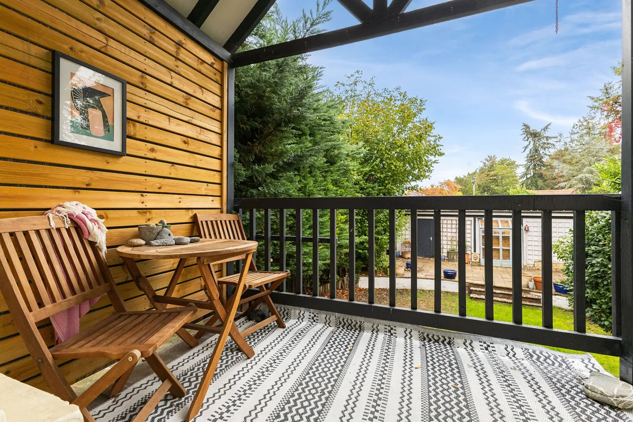Newtown Road, Newbury, RG14, photo 13