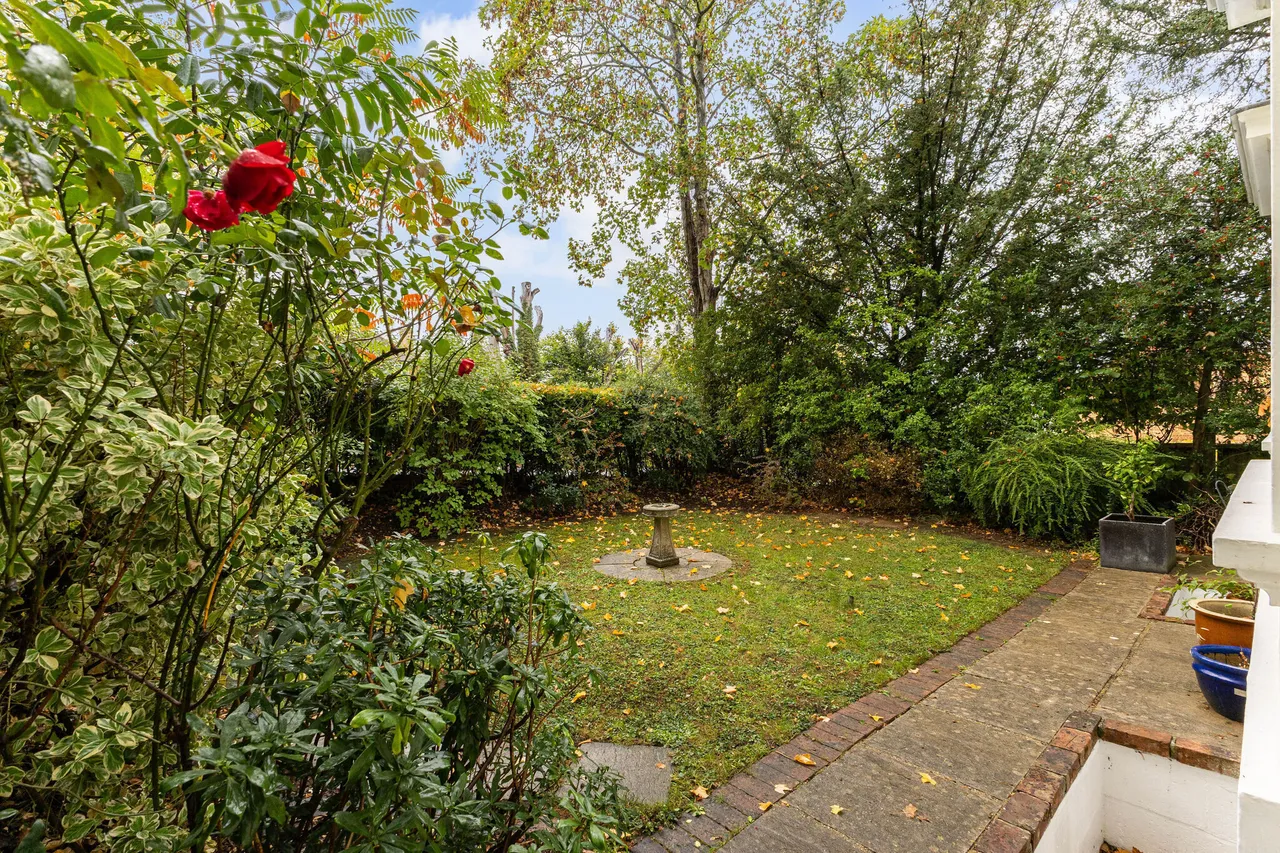 Newtown Road, Newbury, RG14, photo 16
