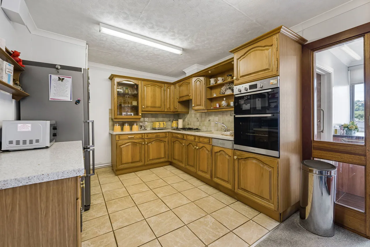 Rose Terrace, Llanharan, CF72, photo 7