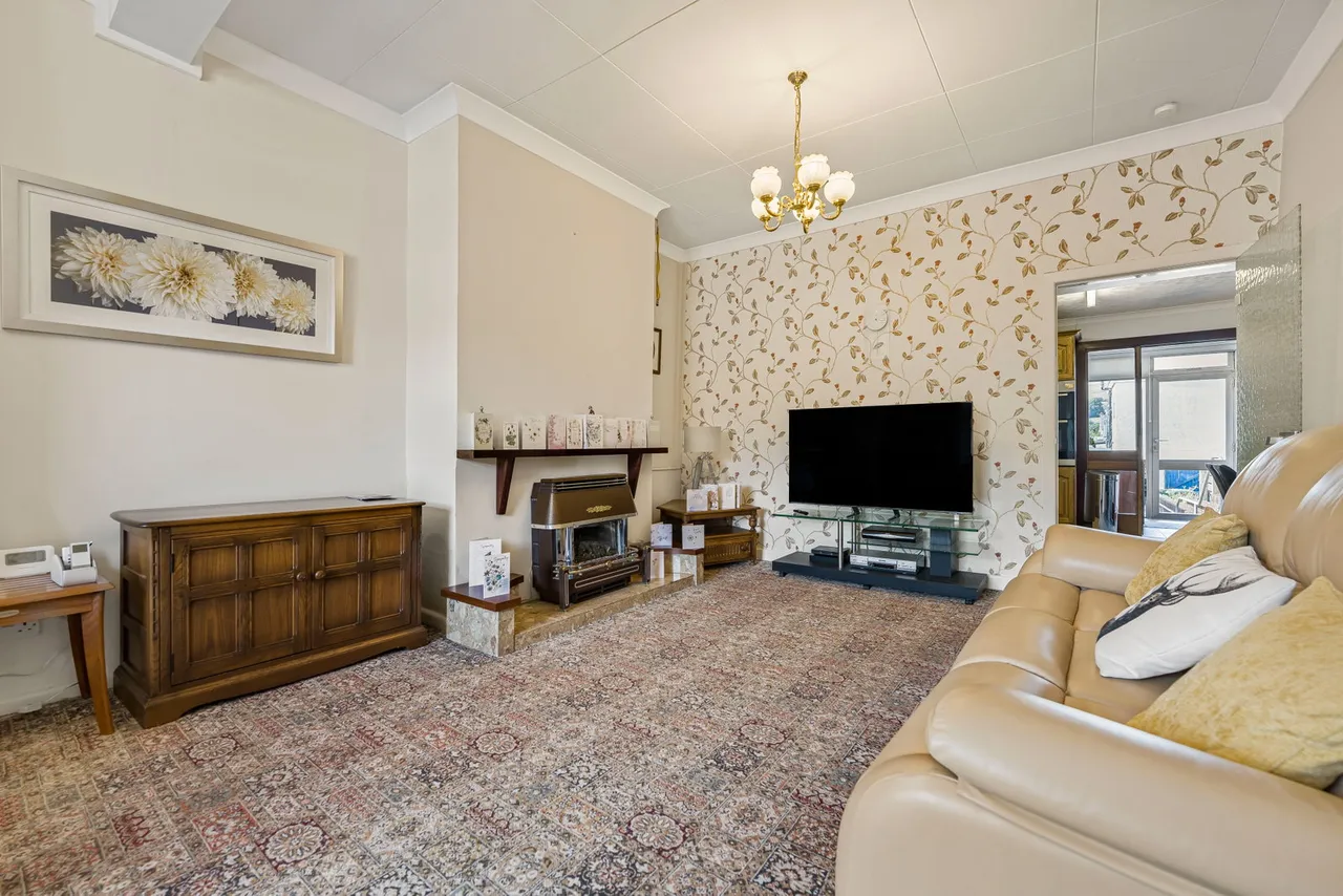 Rose Terrace, Llanharan, CF72, photo 4