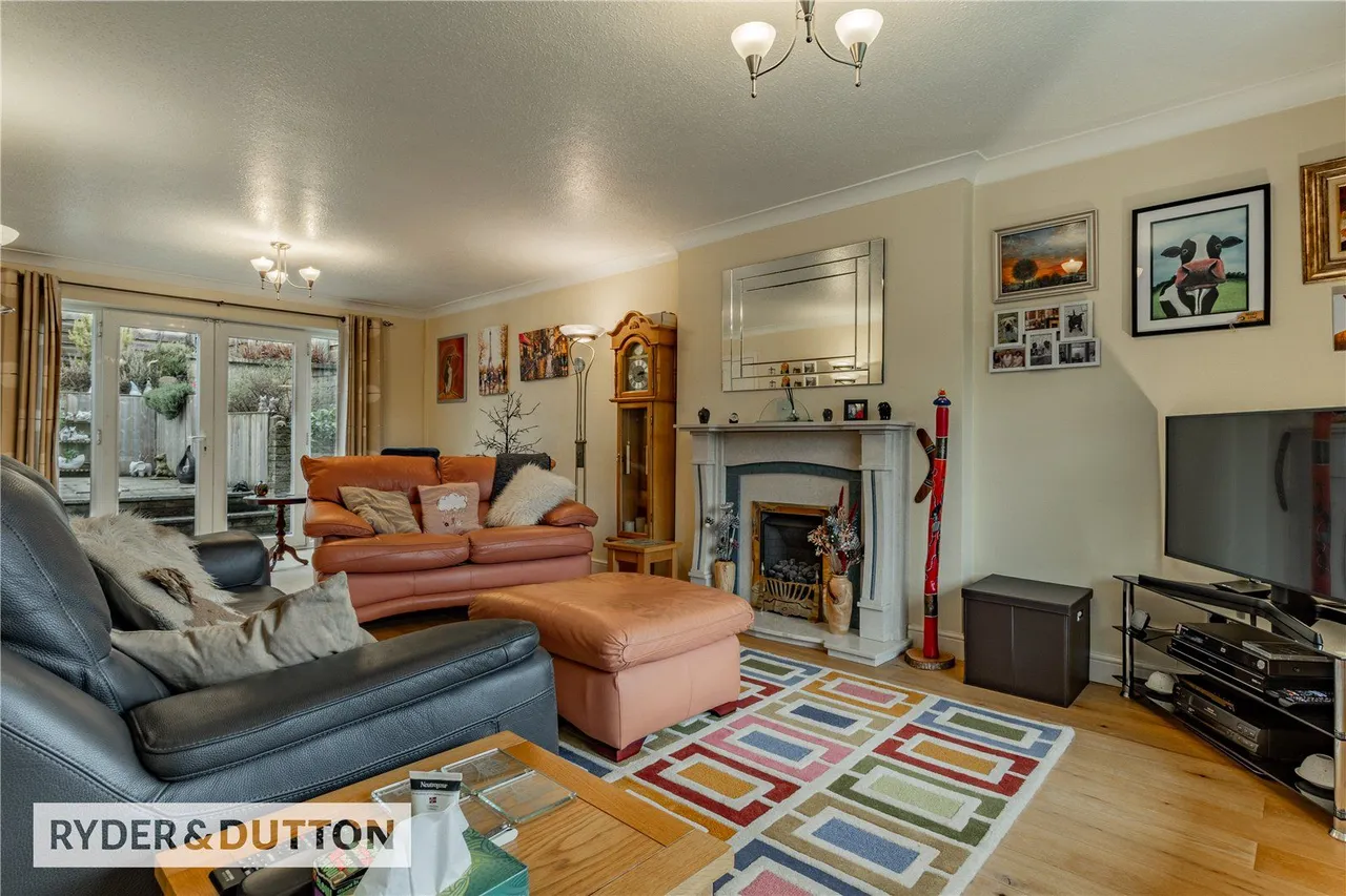Tyrone Drive, Bamford, OL11, photo 2