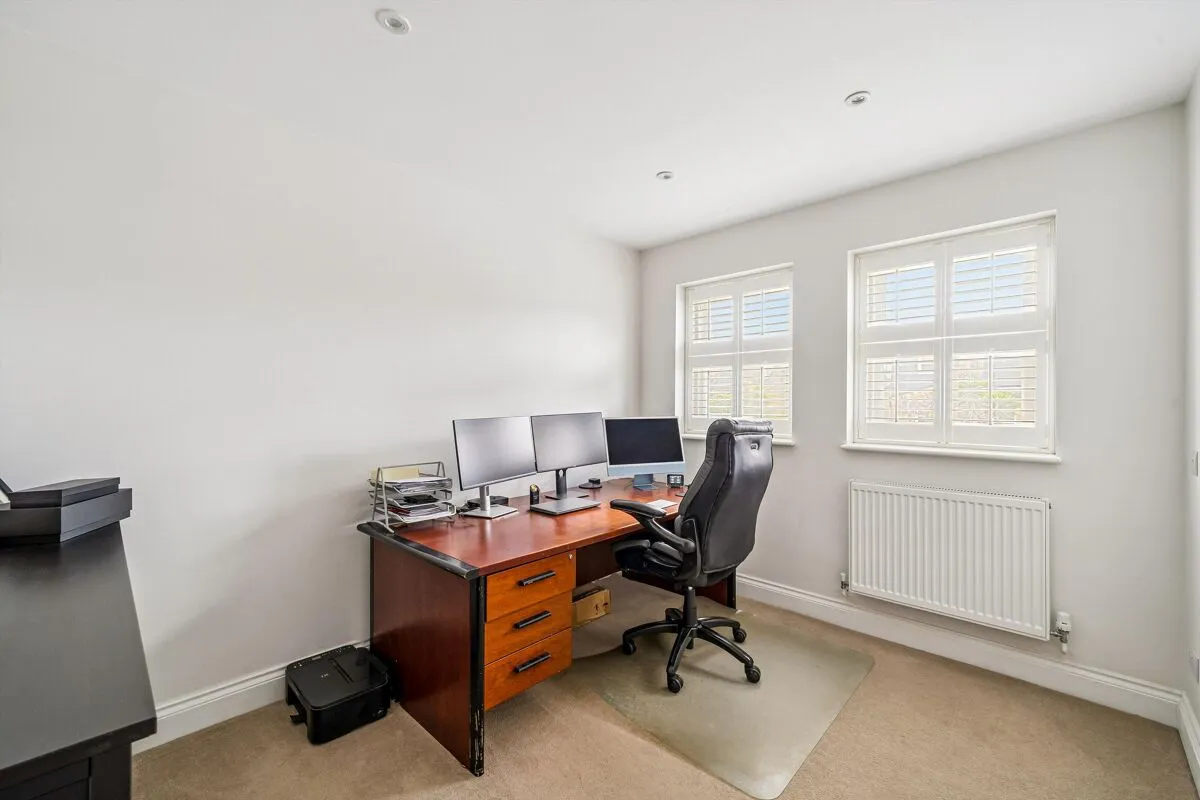 Inman Road, London, SW18, photo 17