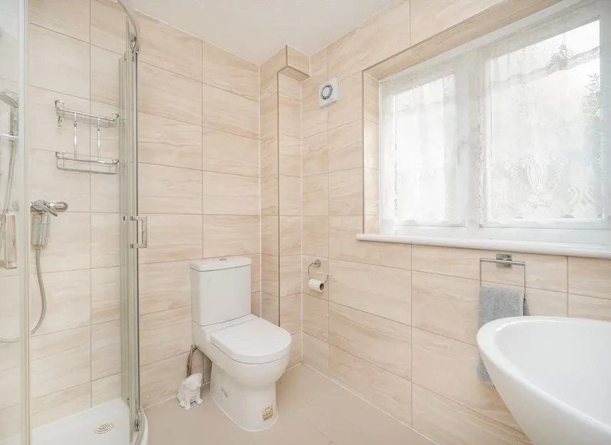 Plimsoll Close, Canary Wharf, E14, photo 11