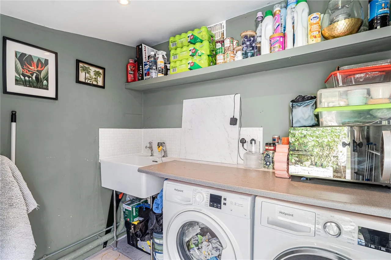 Gloucester Road, Cirencester, GL7, photo 8