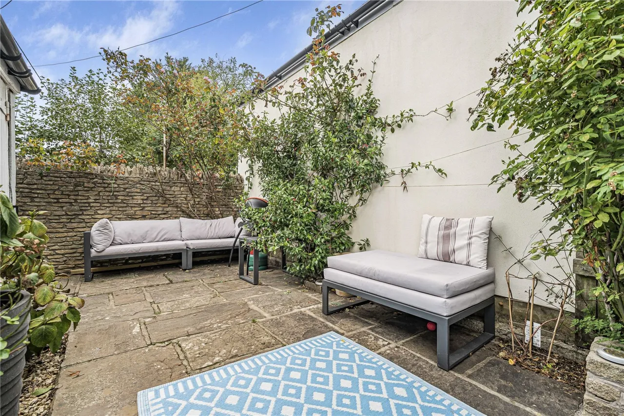 Gloucester Road, Cirencester, GL7, photo 14
