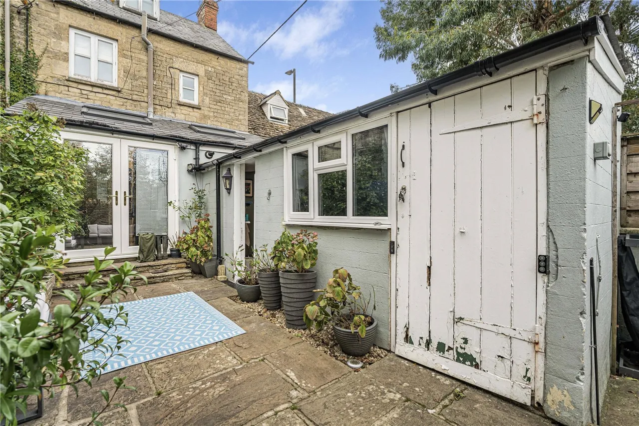Gloucester Road, Cirencester, GL7, photo 15