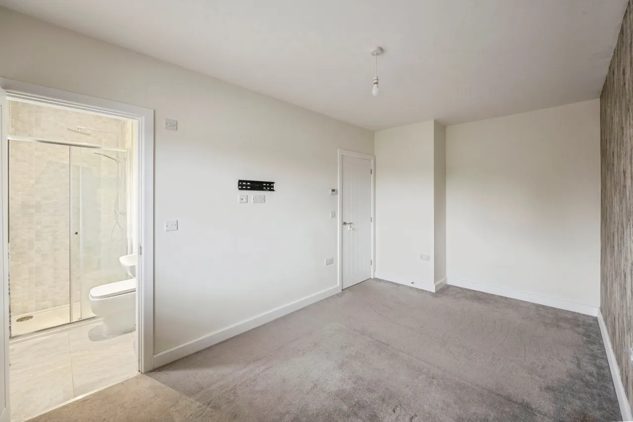 Avro Way, Blaxton, DN9, photo 3