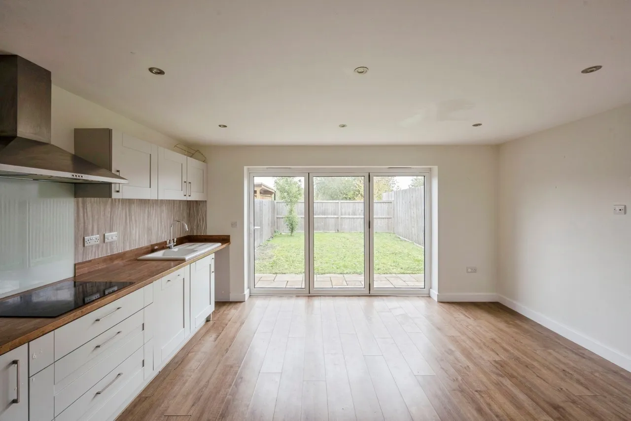 Avro Way, Blaxton, DN9, photo 8