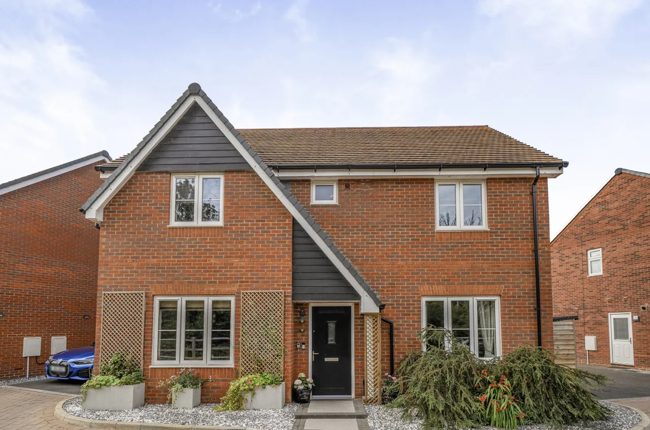 4 bed house for sale, St. Andrews Road, Botley, SO32
