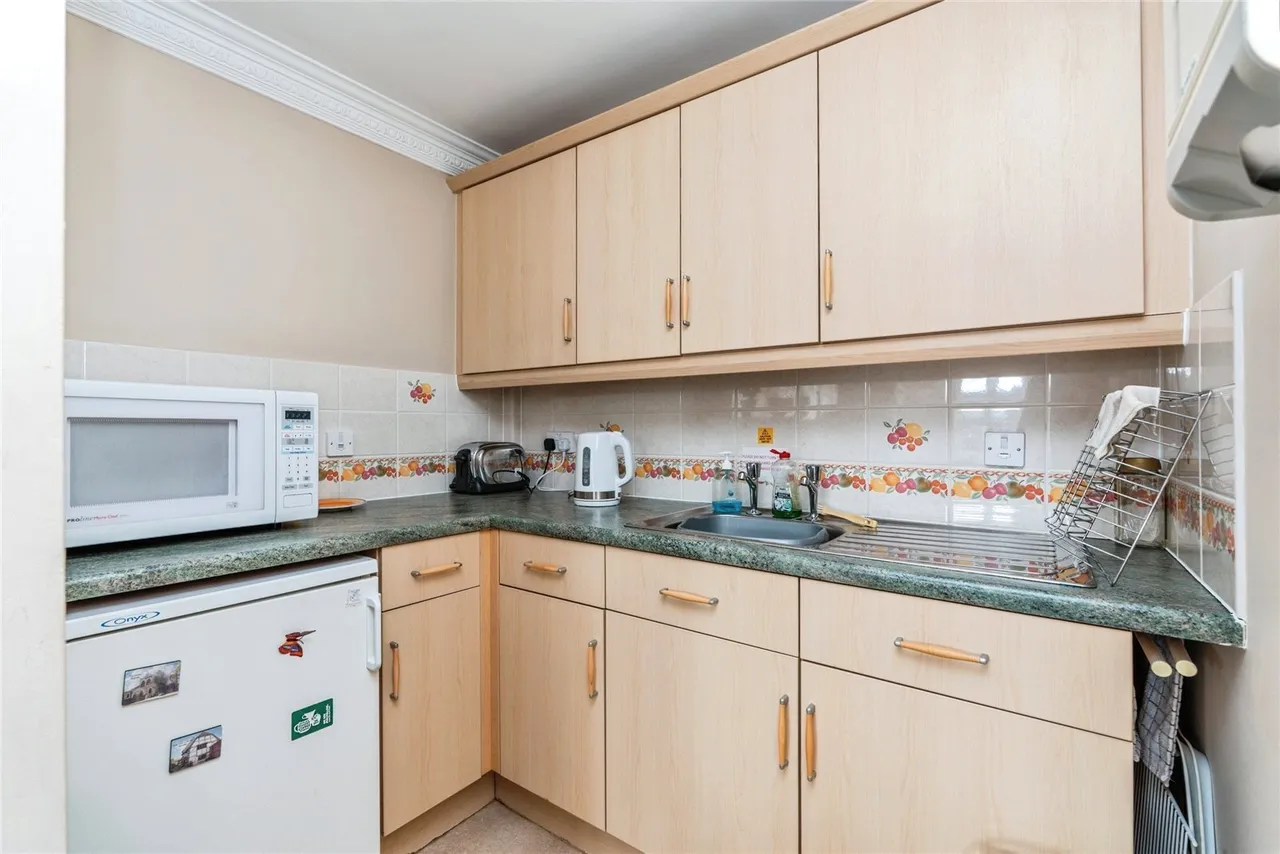 Alma Road, Romsey, SO51, photo 8