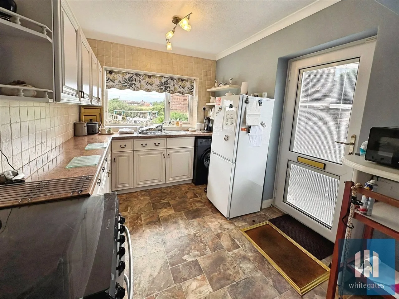 Flash Lane, Mirfield, WF14, photo 9