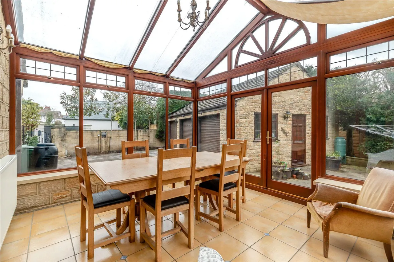 Slingsby Walk, Harrogate, North Yorkshire, HG2 8LN, photo 12