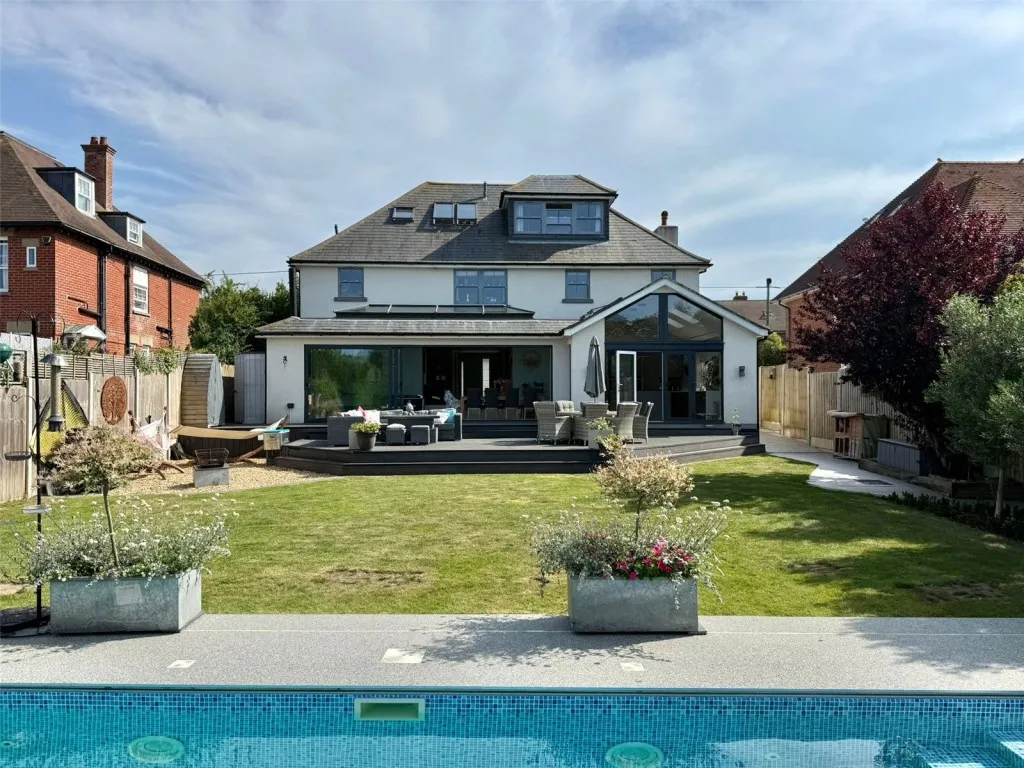 Milford on Sea, Lymington, photo 32