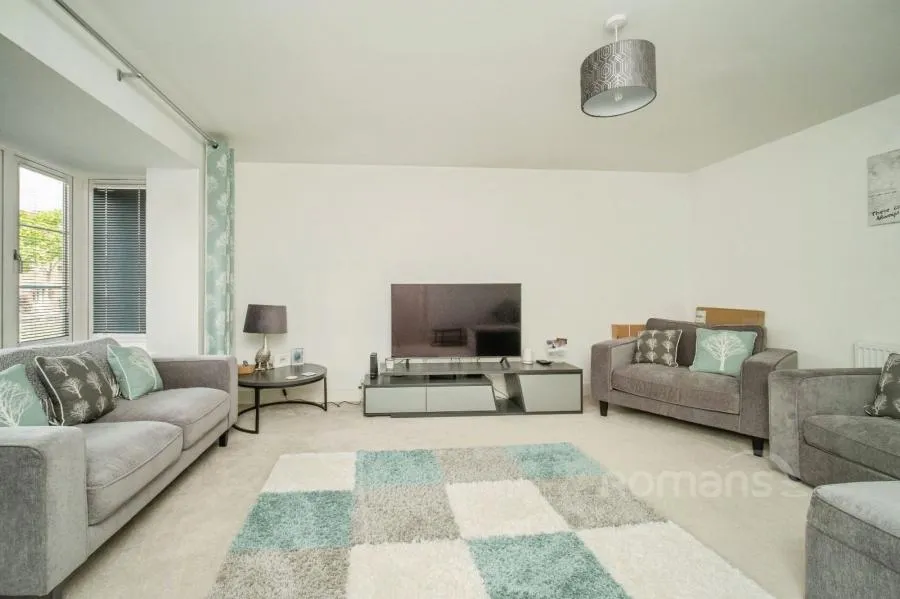 White Clover Drive, Basingstoke, RG23, photo 5