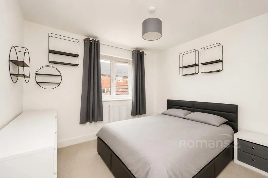 White Clover Drive, Basingstoke, RG23, photo 11