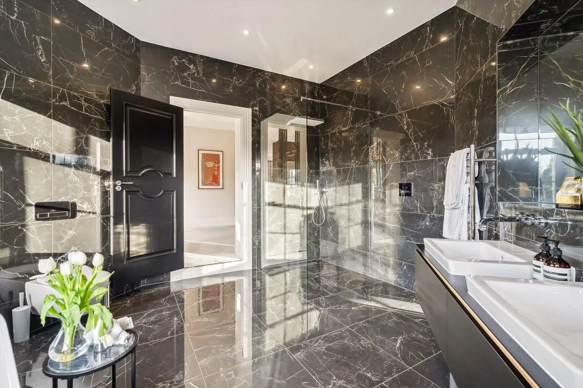 Moles Hill, Oxshott, KT22, photo 23