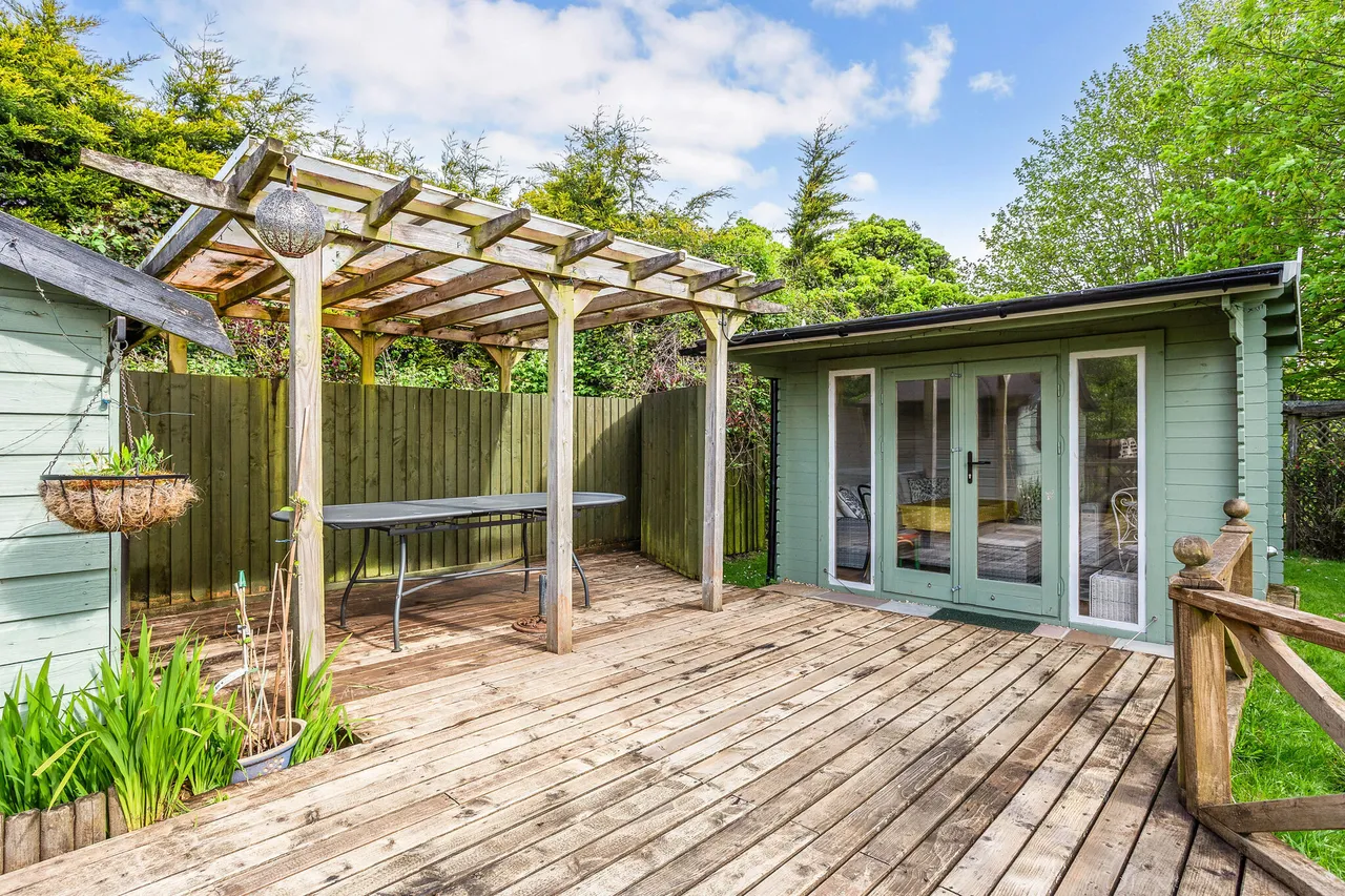 Pound Farm Barns, Chawton, GU34, photo 9