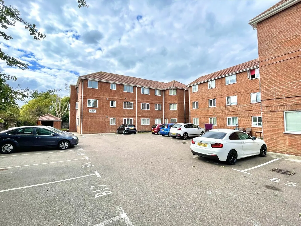 Bradley Court, Long Road, Canvey Island, photo 7