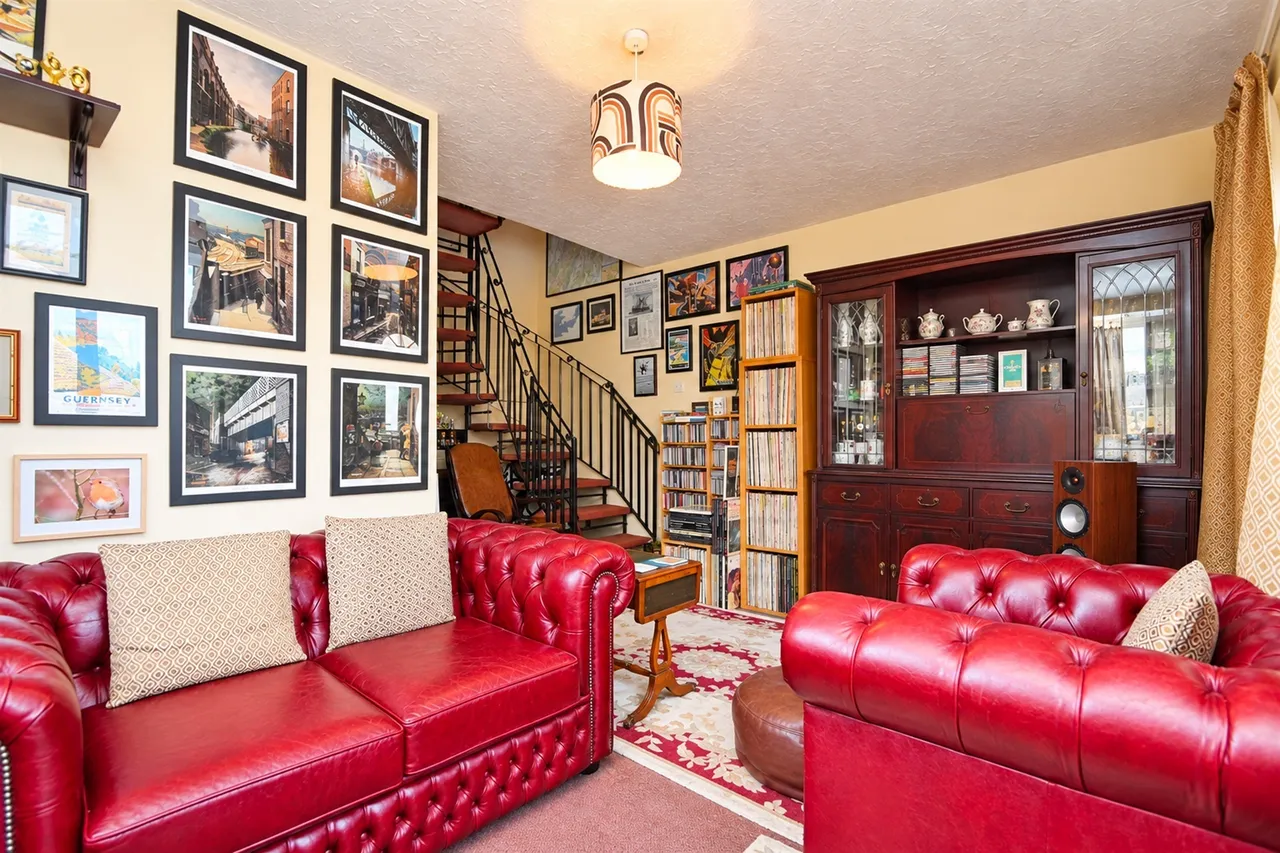 Acorn Avenue, Halstead, photo 2