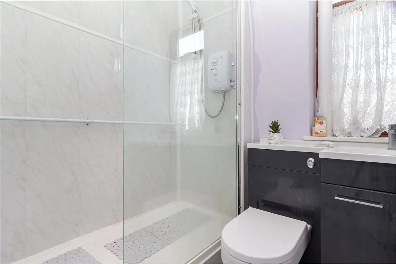 Foxlydiate Crescent, Redditch, Worcestershire, B97 6NP, photo 15