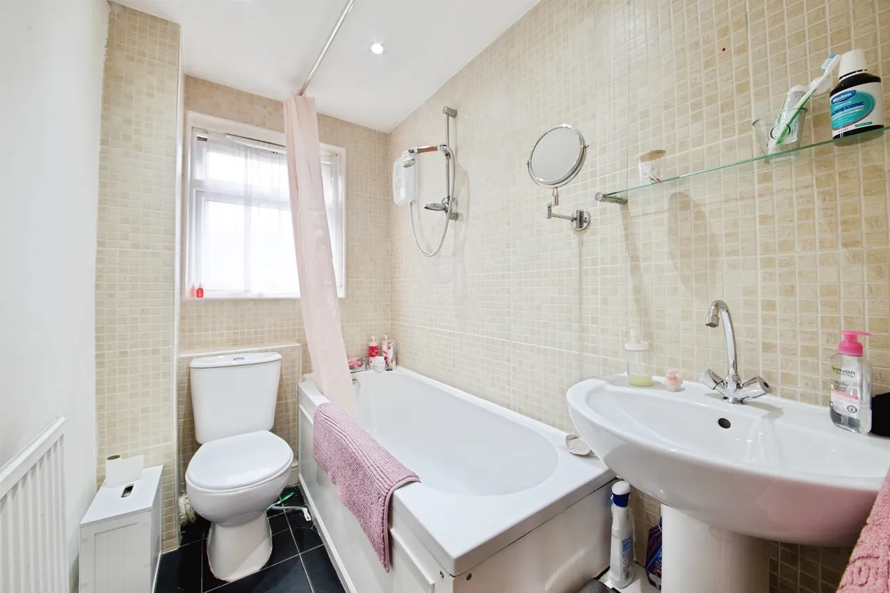Little Pynchons, Harlow, photo 12